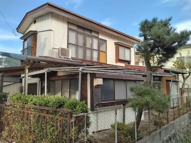 Slide 0