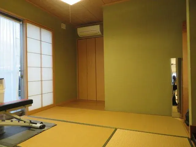 Slide 4