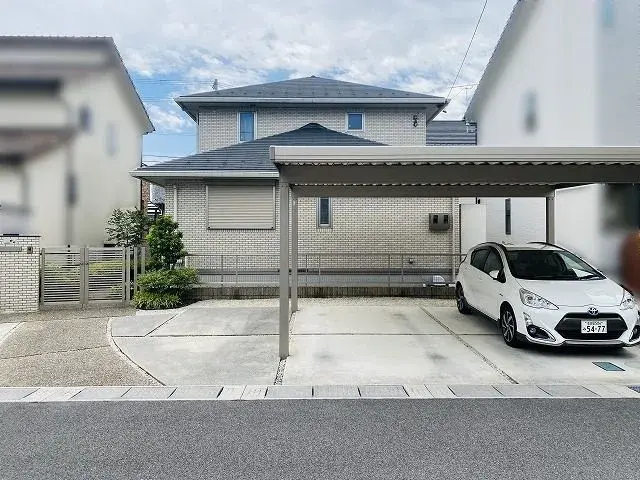 Slide 0