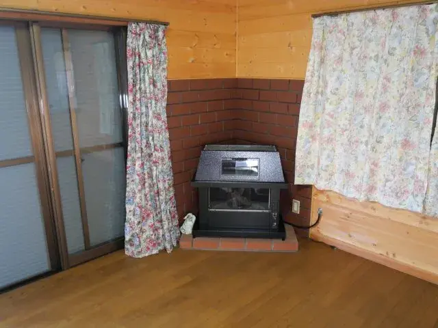 Slide 4