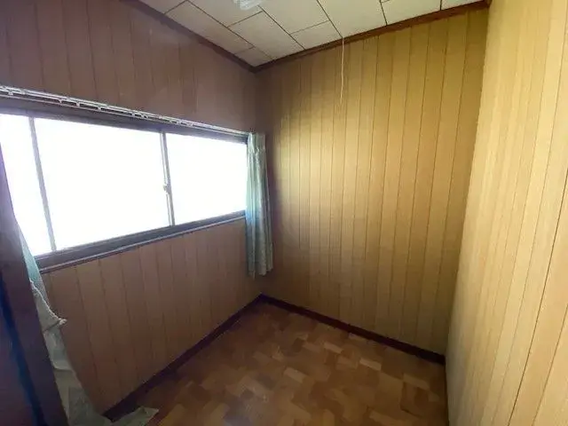Slide 8