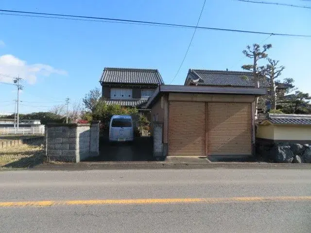Slide 4