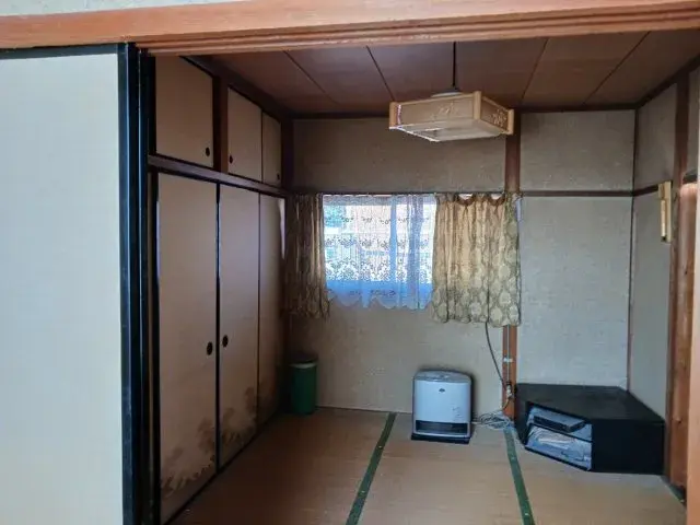 Slide 5