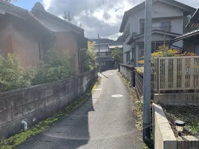 Slide 3