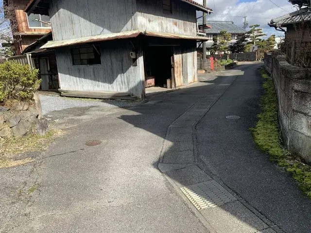 Slide 4