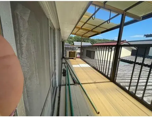 Slide 4