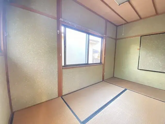 Slide 4