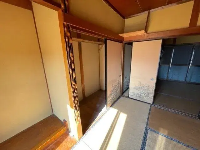 Slide 5