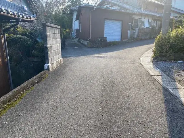 Slide 4