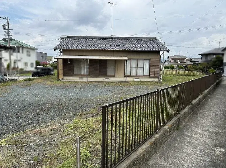 Slide 4