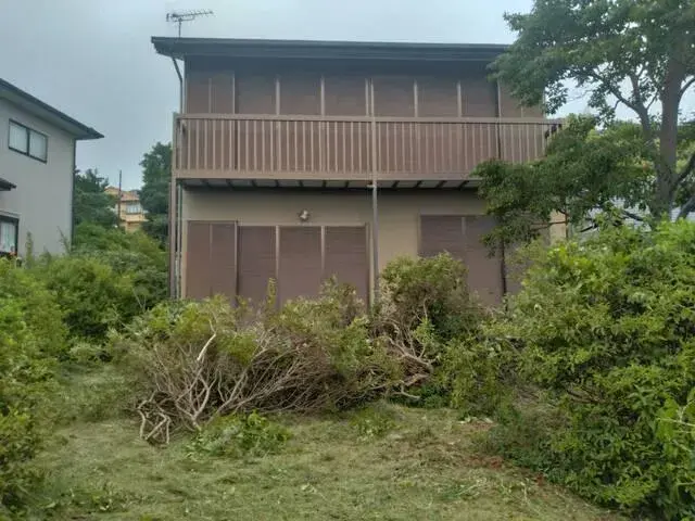 Slide 0
