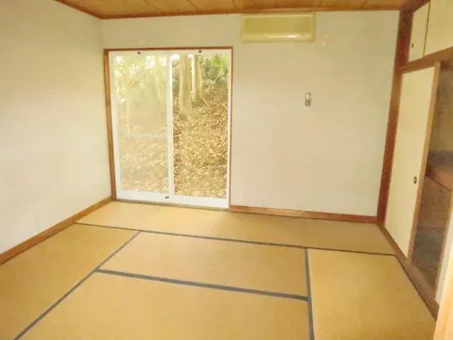 Slide 8