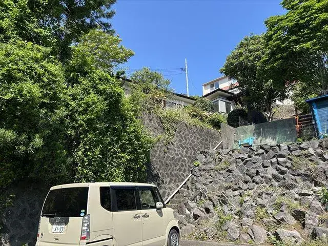 Slide 4