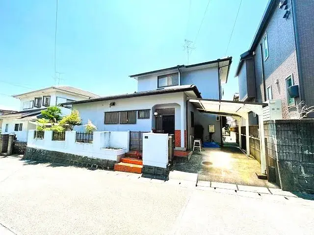 Slide 0