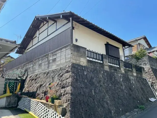 Slide 0