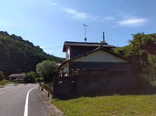 Slide 1
