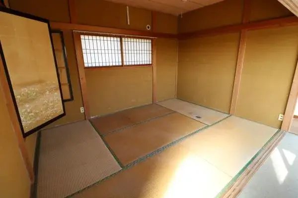 Slide 10