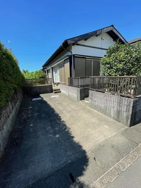 Slide 3