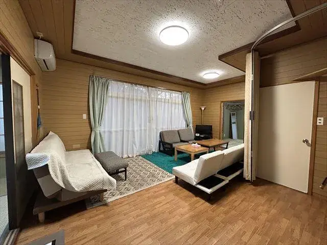 Slide 0