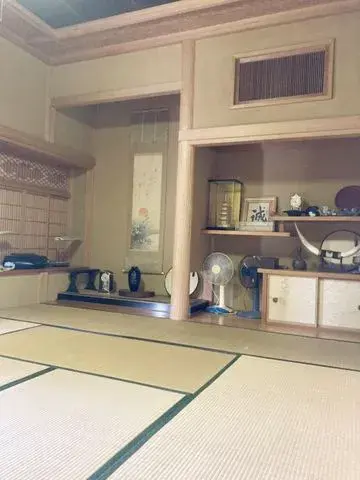 Slide 5