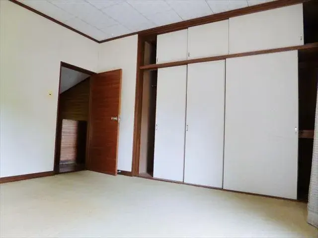 Slide 6