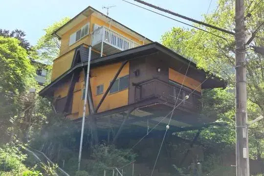 Slide 0