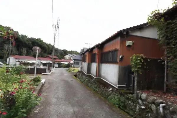 Slide 3