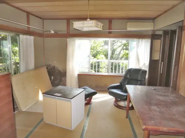 Slide 3