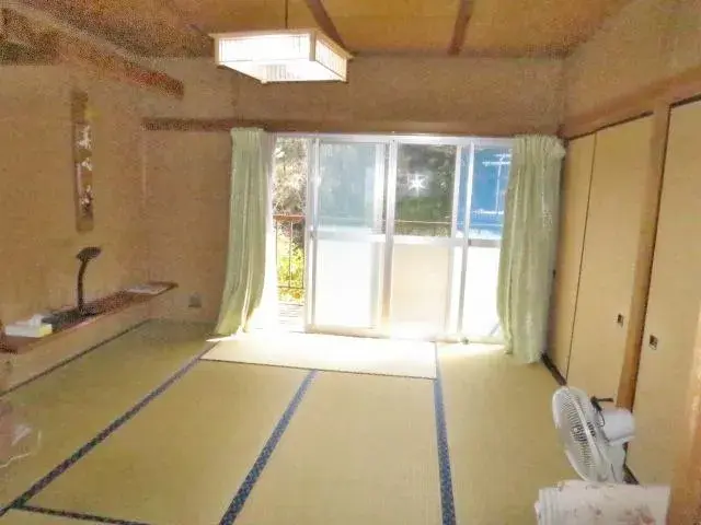 Slide 5