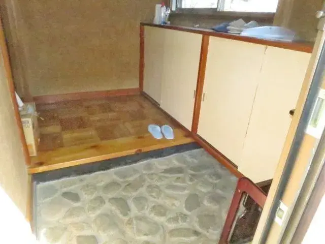 Slide 7