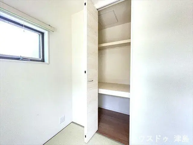 Slide 0