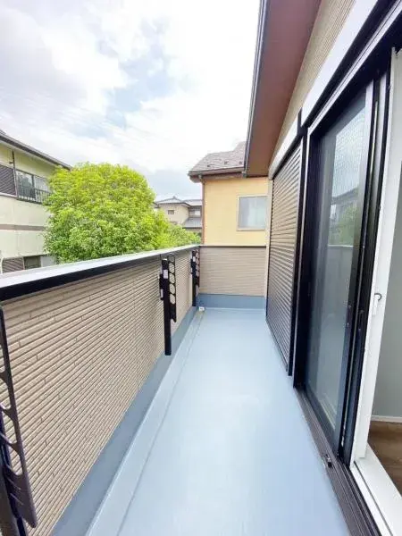 Slide 10