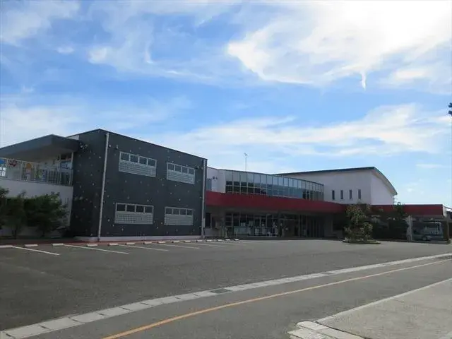 Slide 4