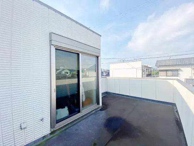 Slide 4