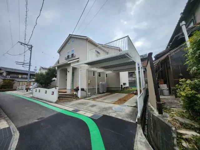Slide 4