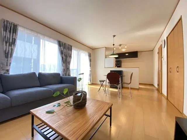 Slide 4