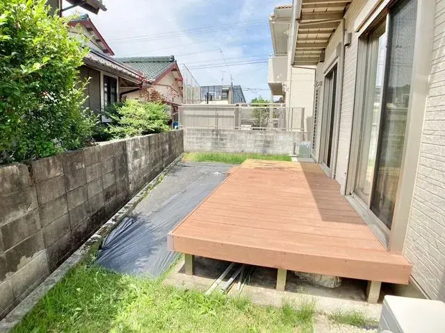 Slide 4