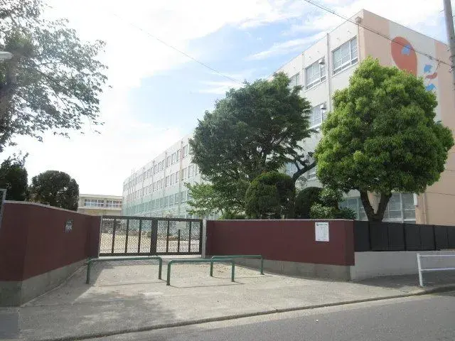 Slide 4