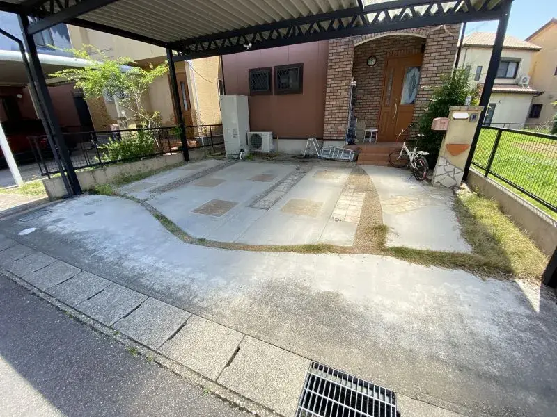 Slide 4