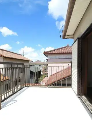 Slide 4