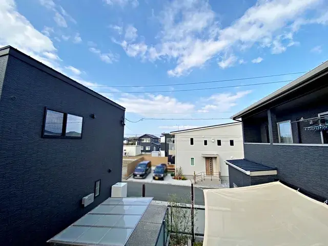Slide 4