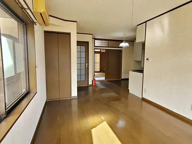 Slide 4