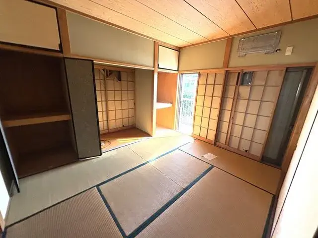 Slide 4