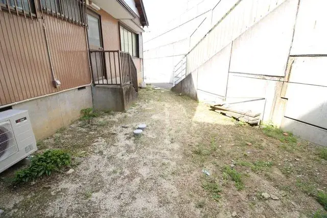 Slide 4