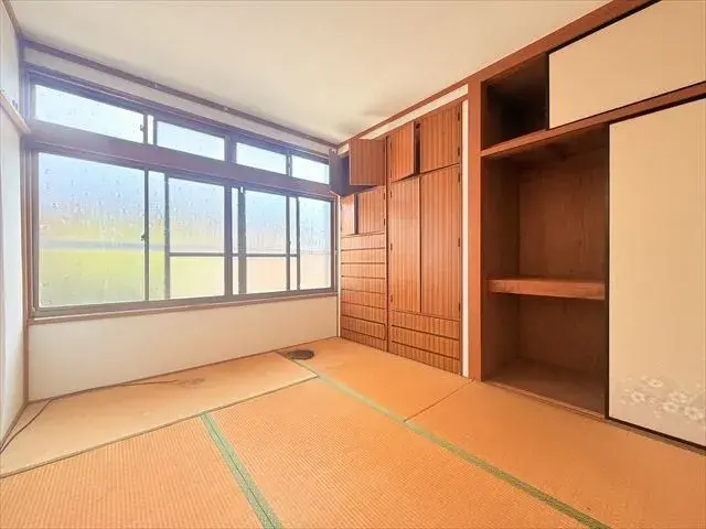 Slide 4