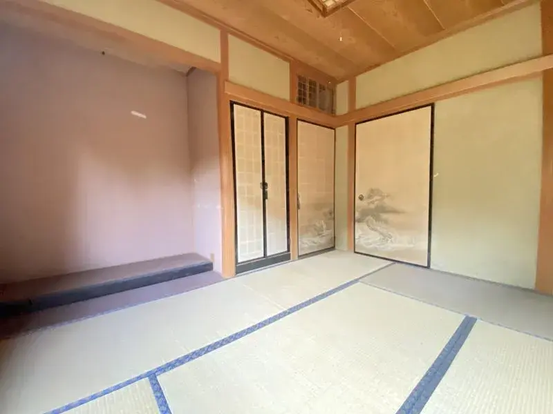 Slide 5