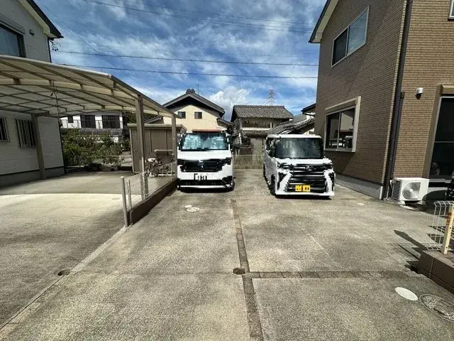 Slide 4