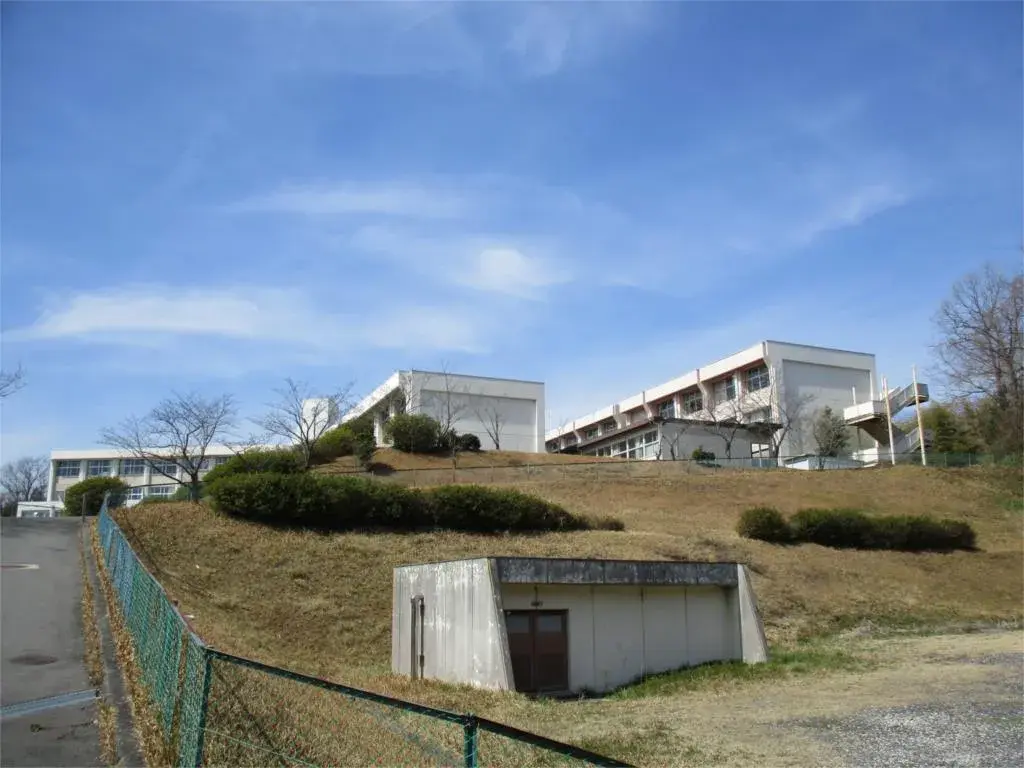 Slide 4
