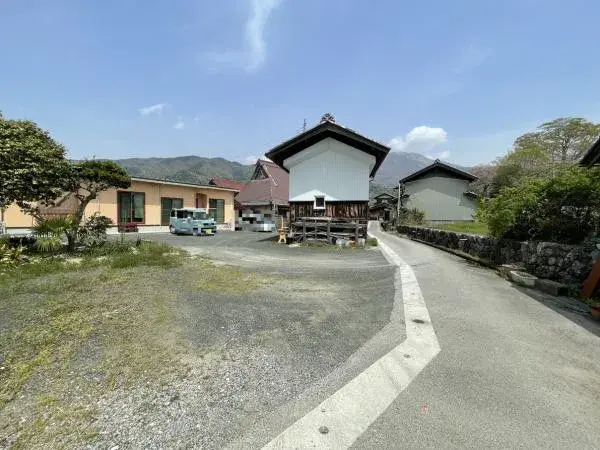 Slide 5