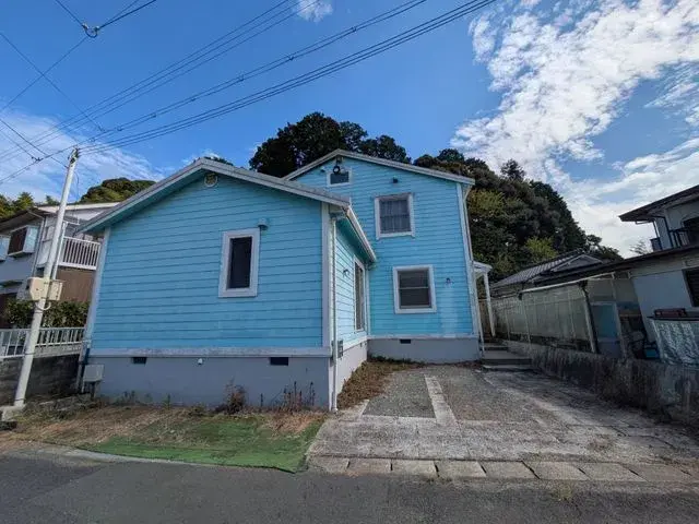 Slide 9